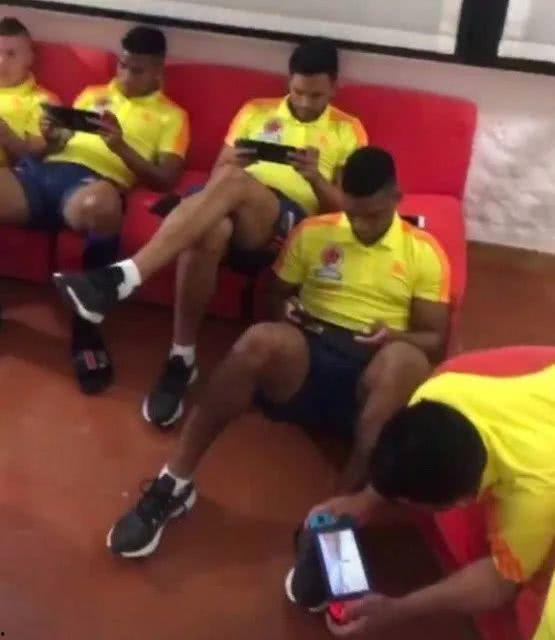 世界杯讲解员爆料视频,讲解员爆料视频深度解析  第3张